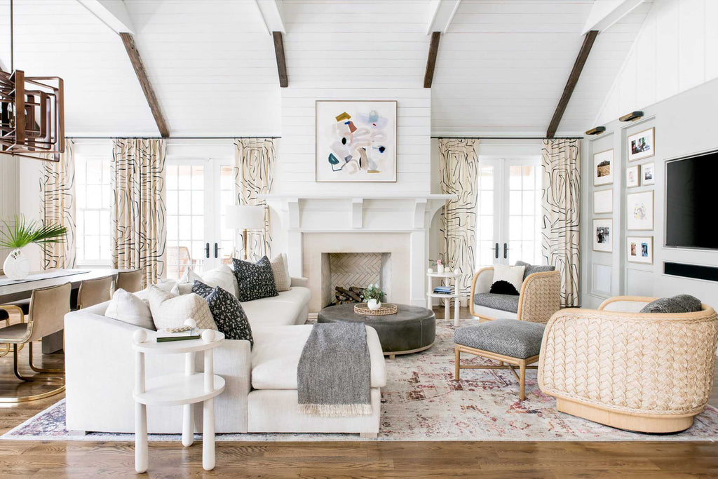 How to Choose Rugs to Match Your Curtains and Upholstery